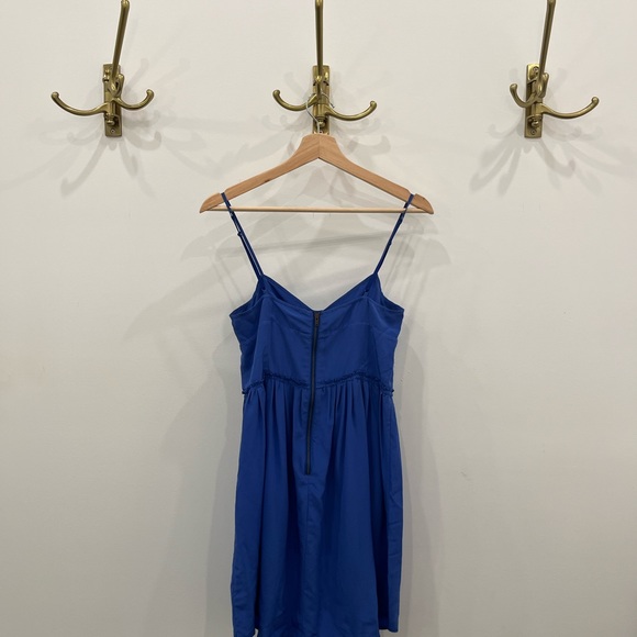 Aritzia Wilfred 100% silk dress size 2 - Picture 3 of 3